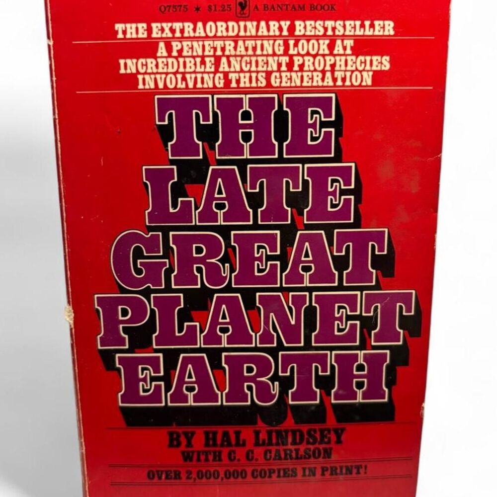 The Late Great Planet Earth by Hal Lindsey Paperback 1972 Bantam Book